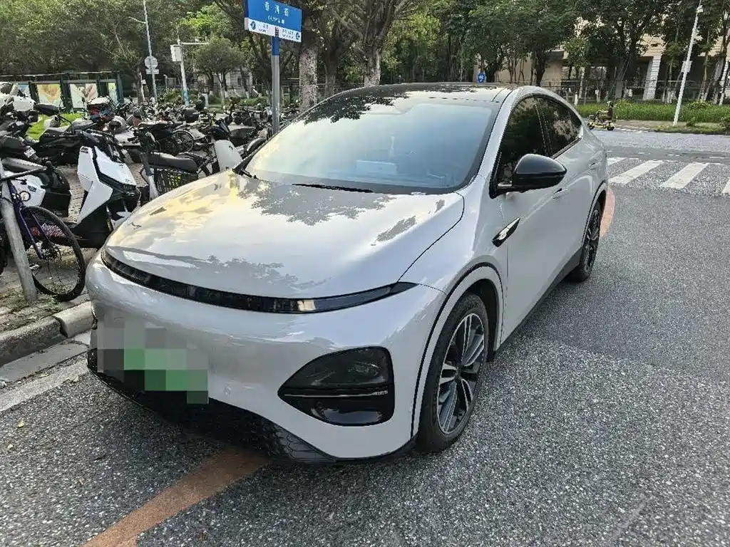 Xpeng G6