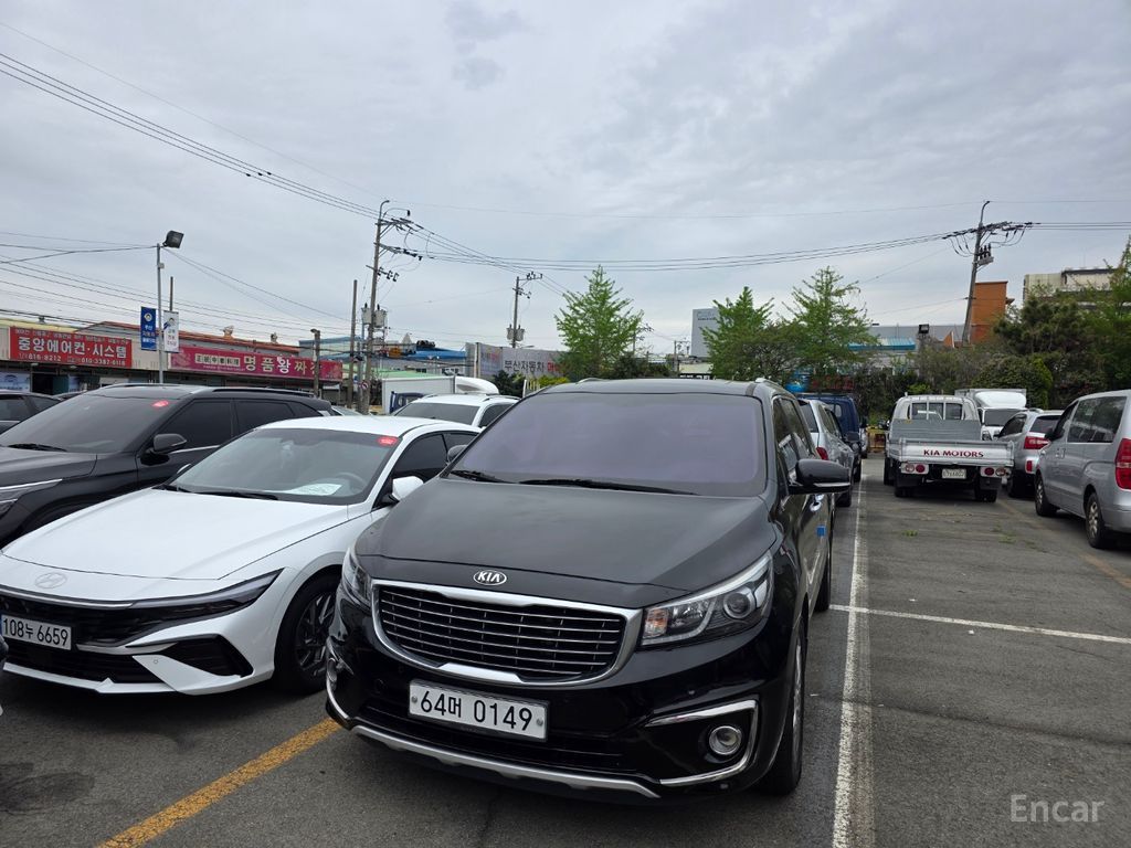 Kia Carnival