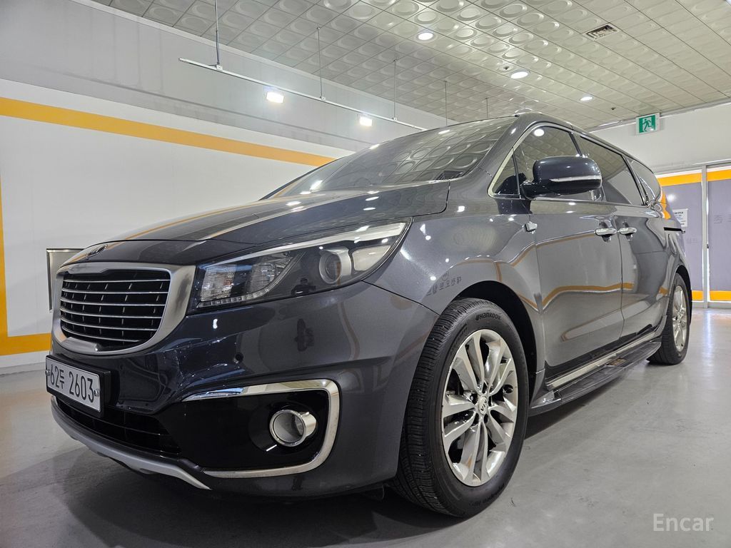 Kia Carnival