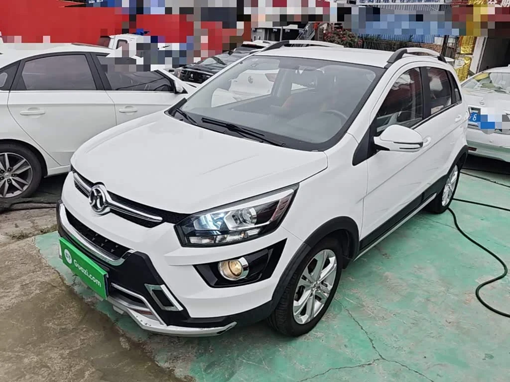 BAIC X25