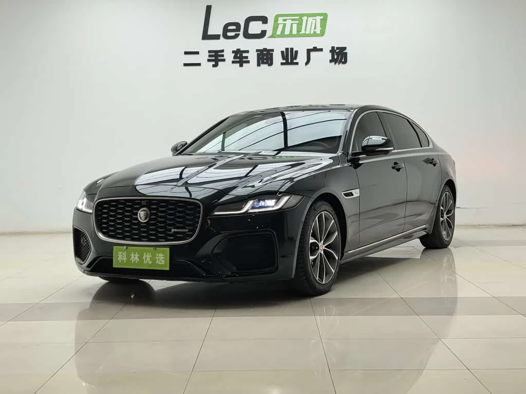 Jaguar XFL
