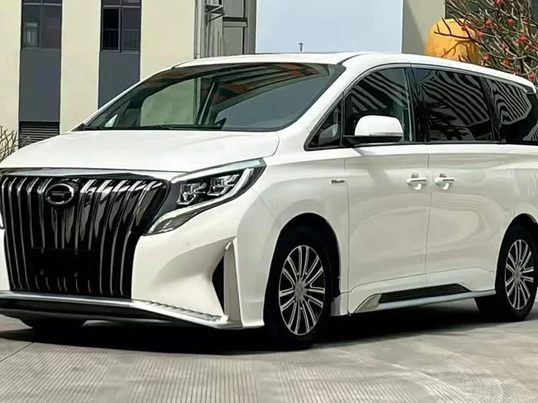 GAC M8