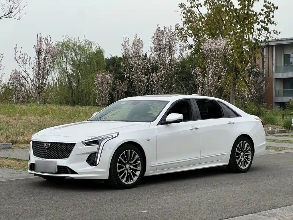 Cadillac CT6