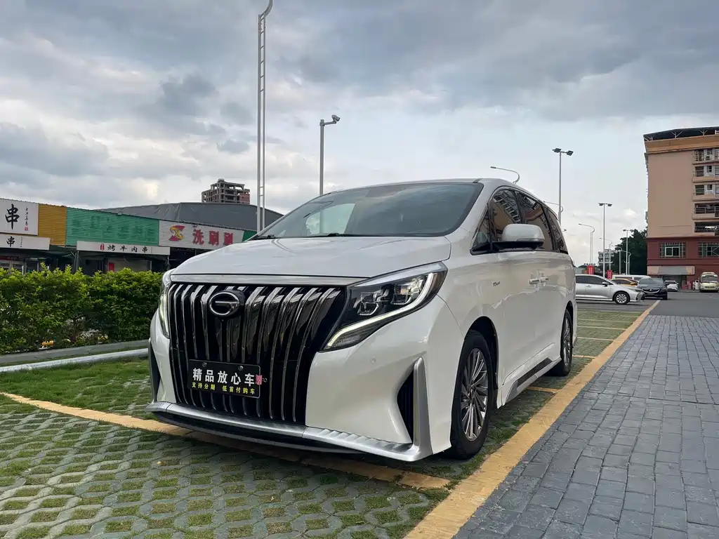 GAC M8