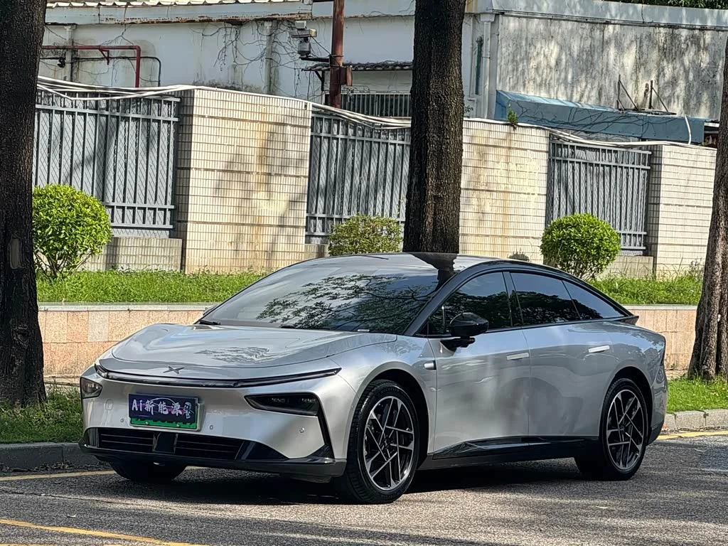 Xpeng P7