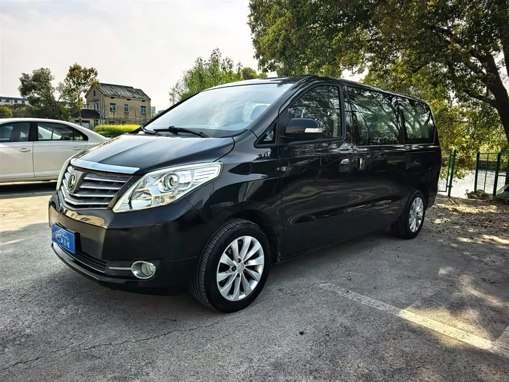 Dongfeng CM7