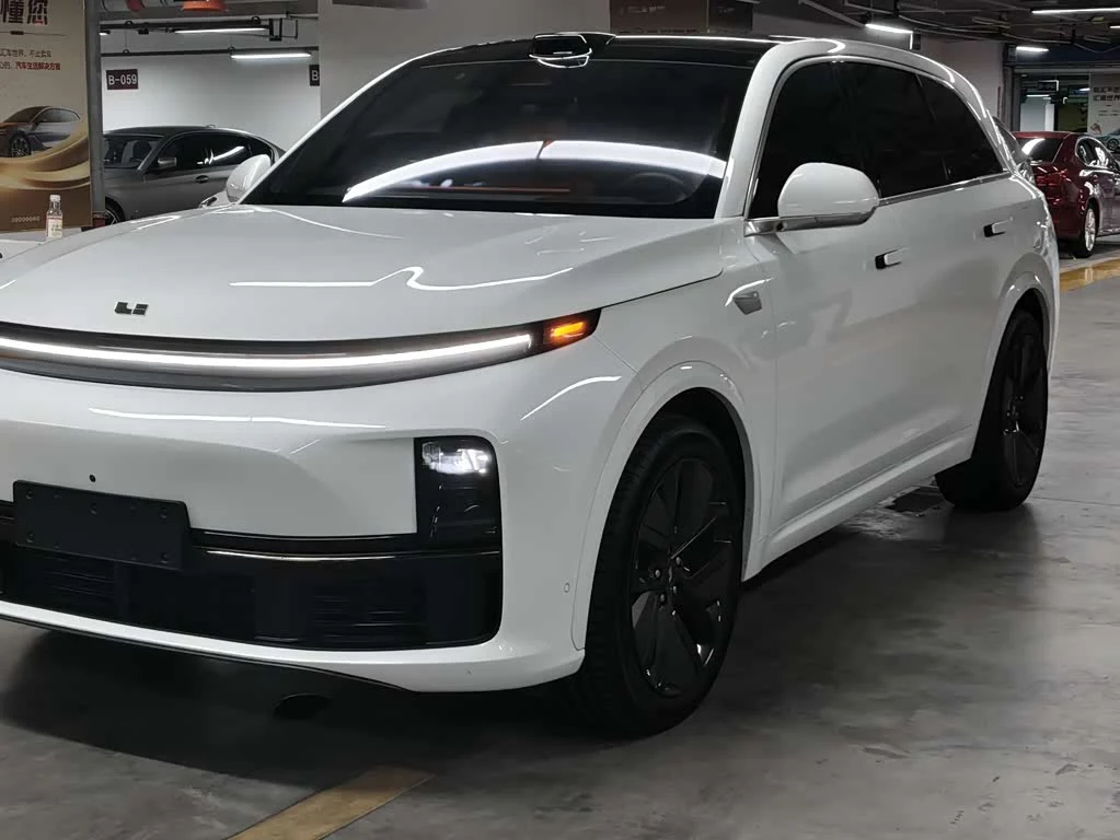 Li Auto L7