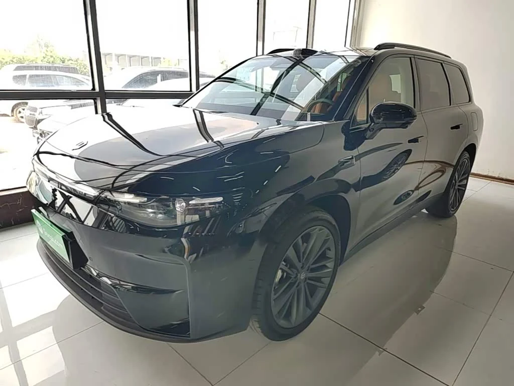 Leapmotor C16