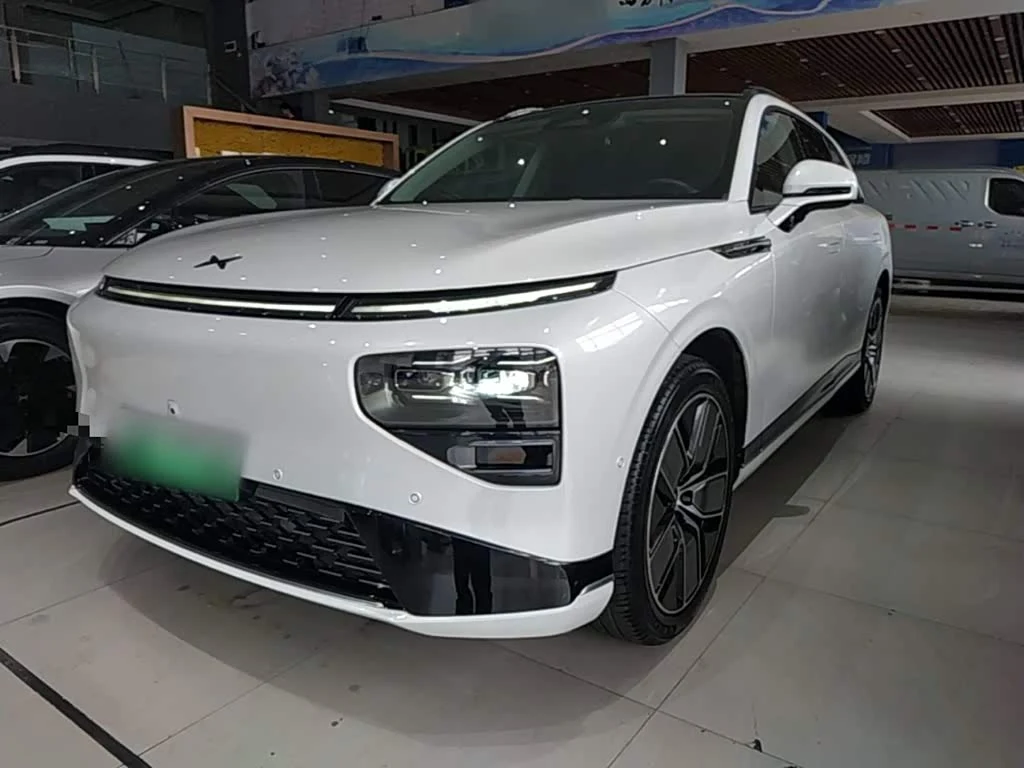 Xpeng G9