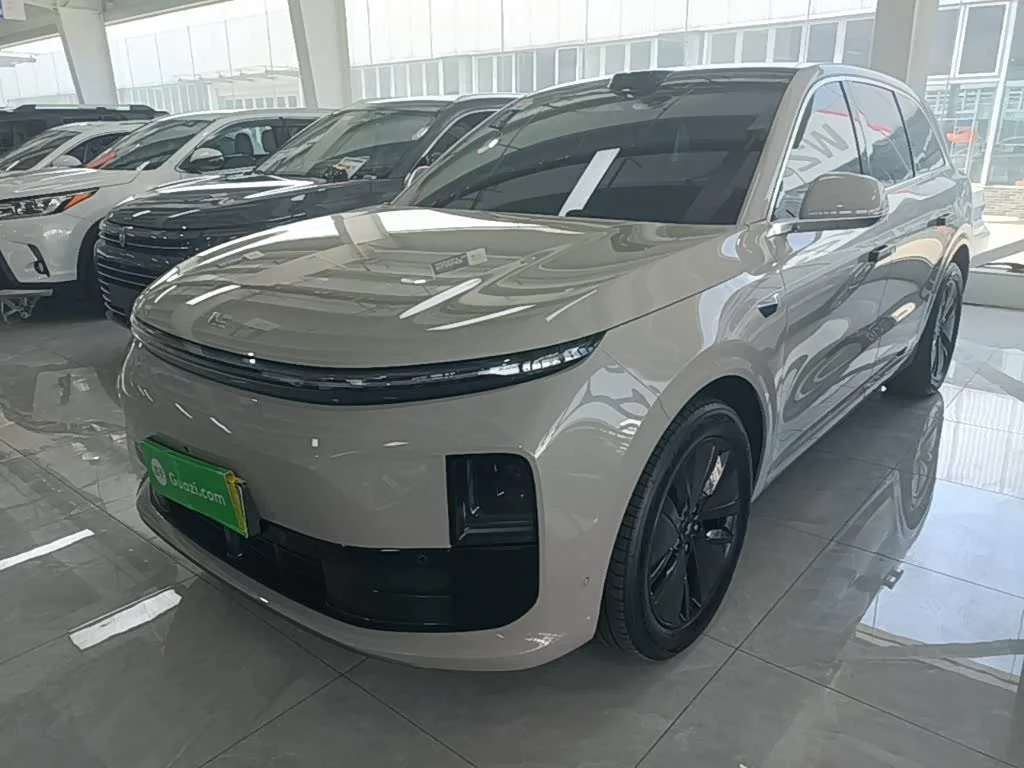 Li Auto L6