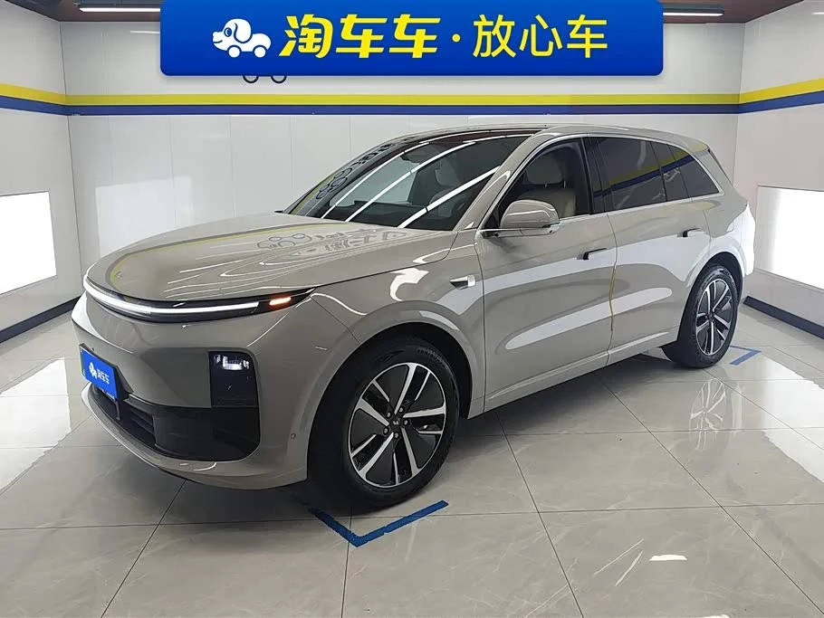 Li Auto L6