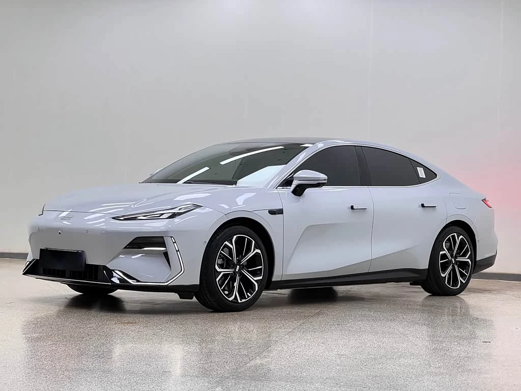 Geely Galaxy Galaxy E8