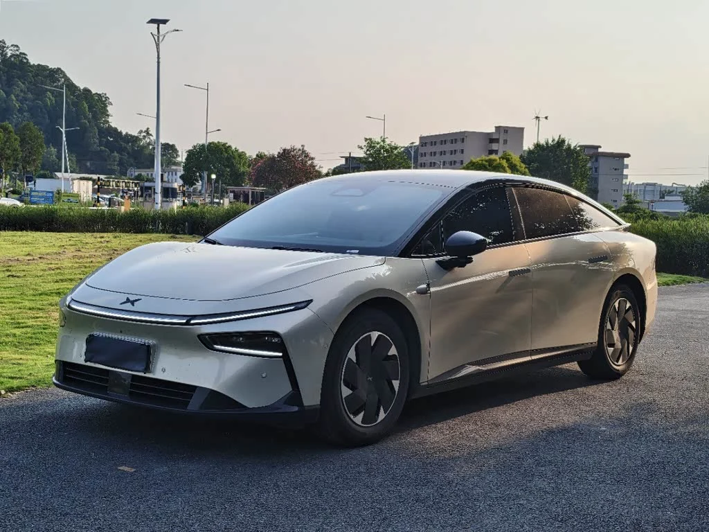 Xpeng P7