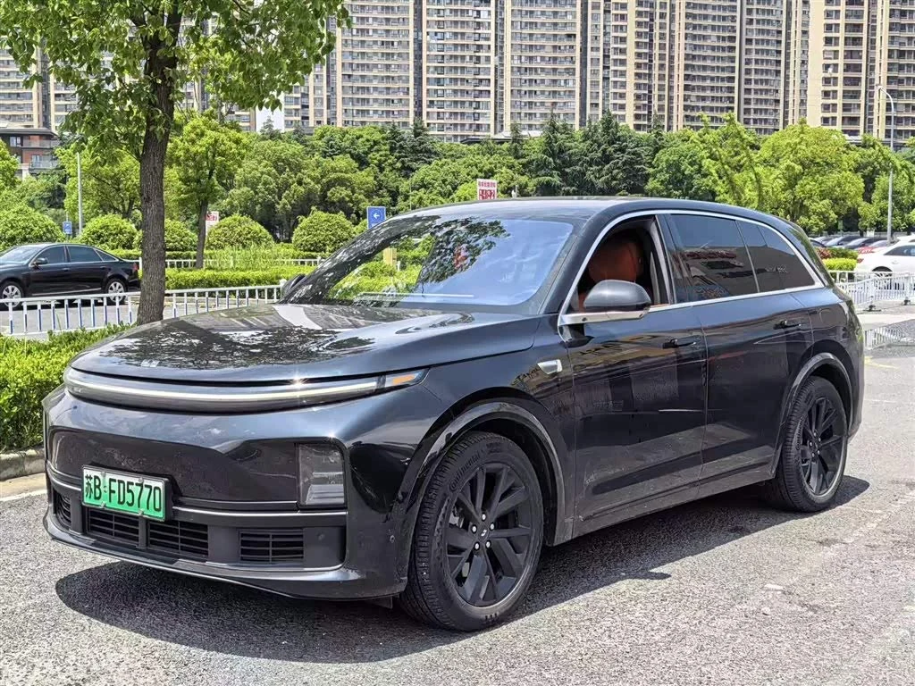 Li Auto L7