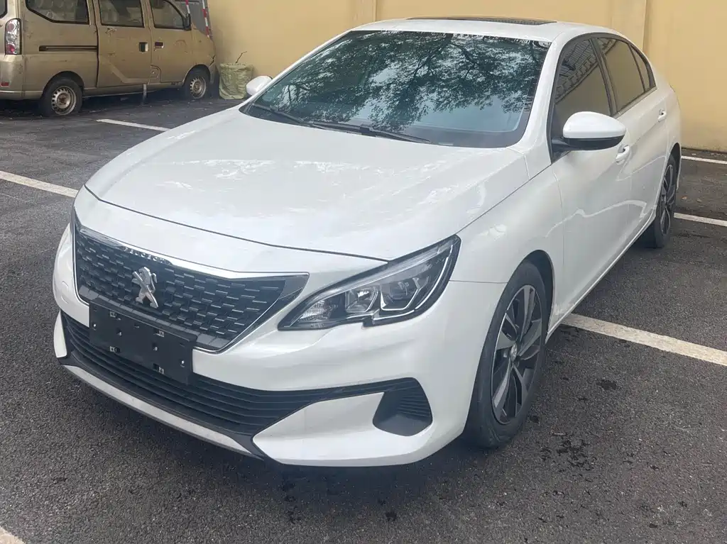Peugeot 408