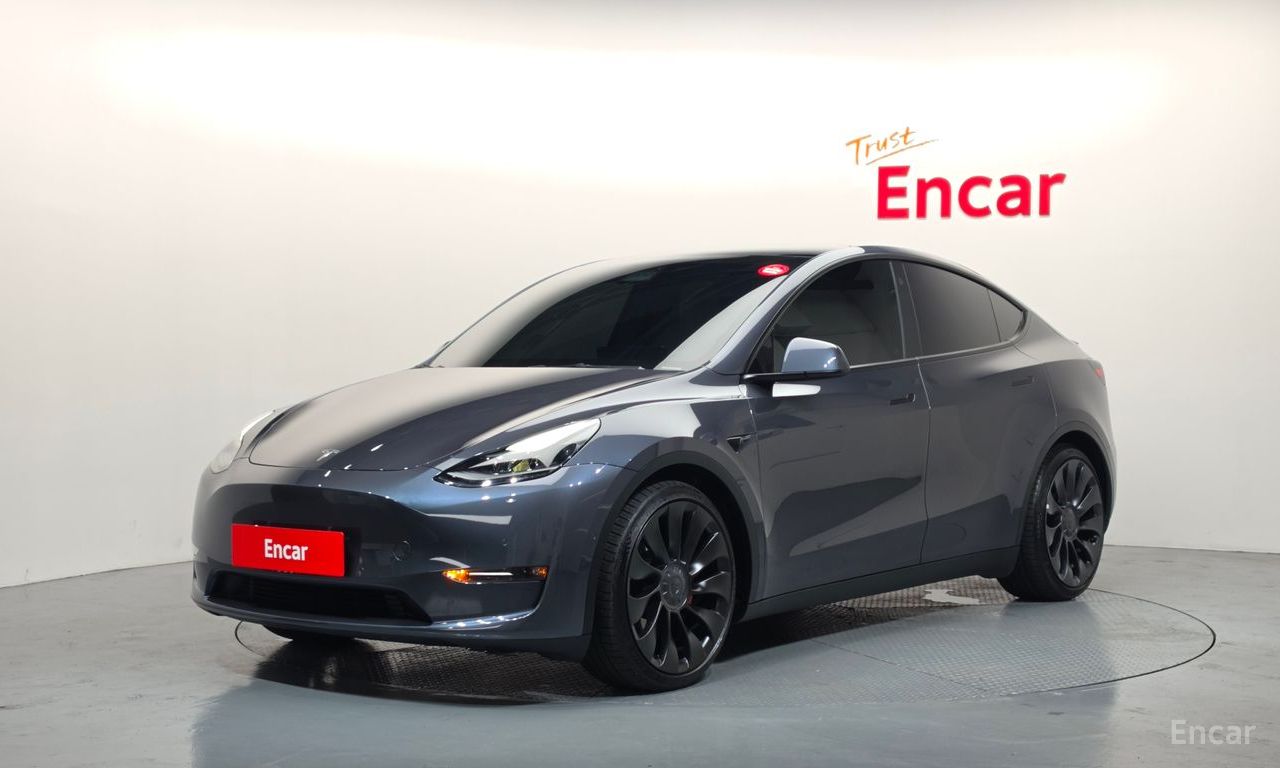 Tesla Model Y