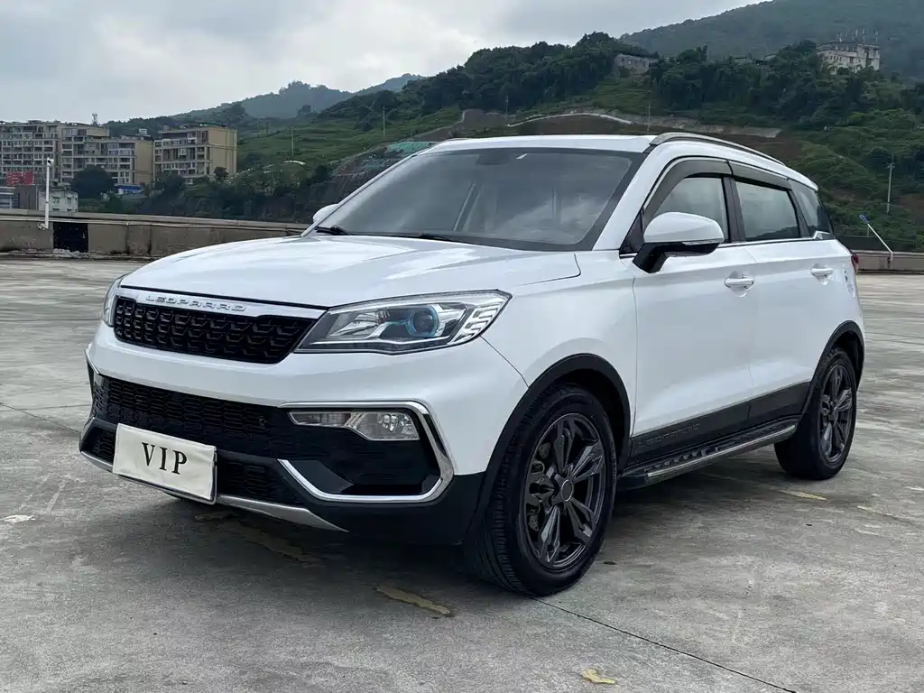 Changfeng CS9