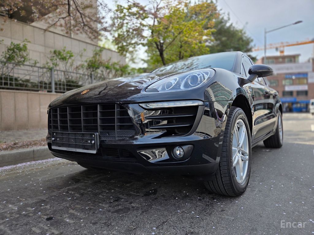 Porsche Macan