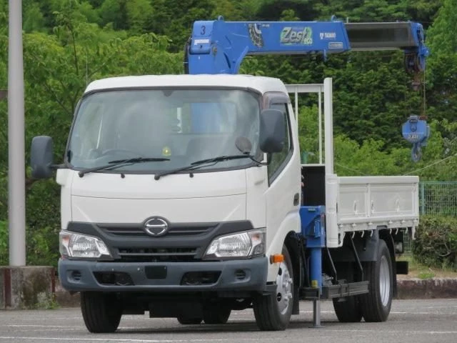 Hino Dutro