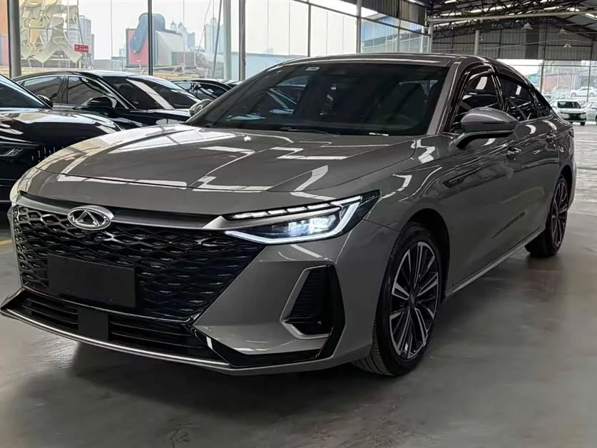 Chery Arrizo 8
