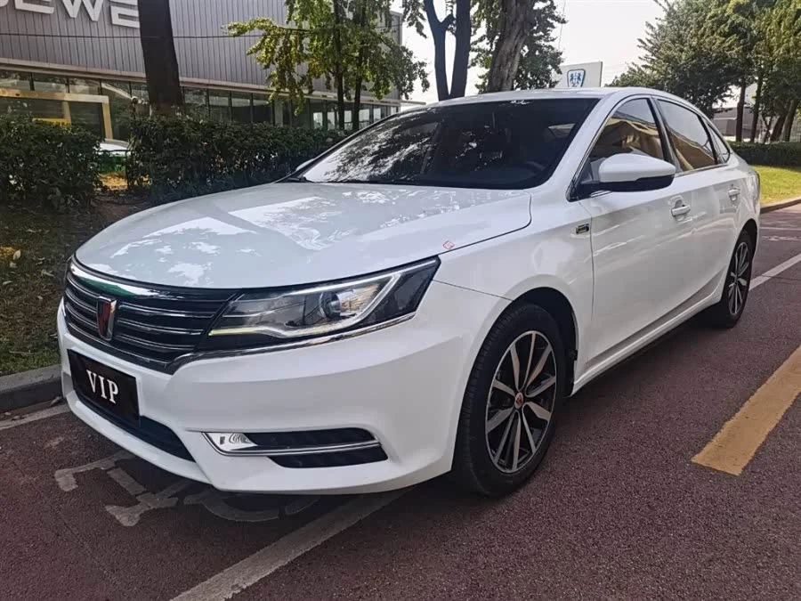 Roewe i6