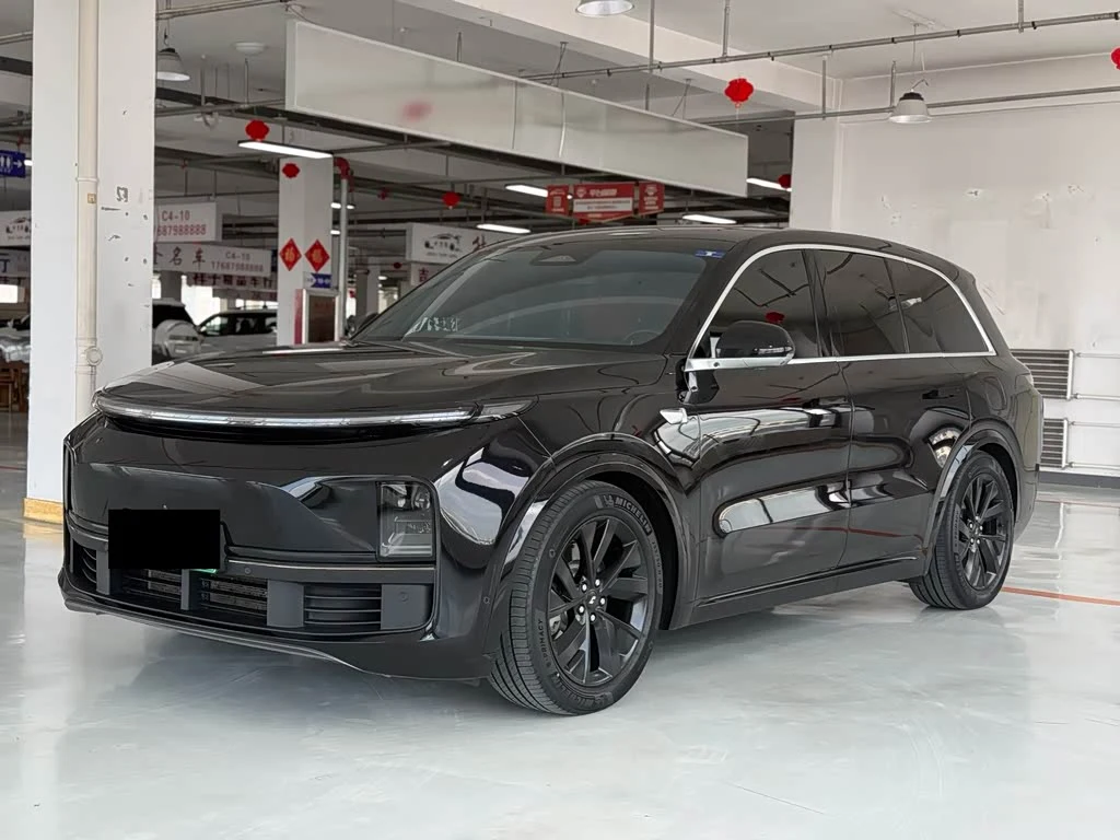 Li Auto L8