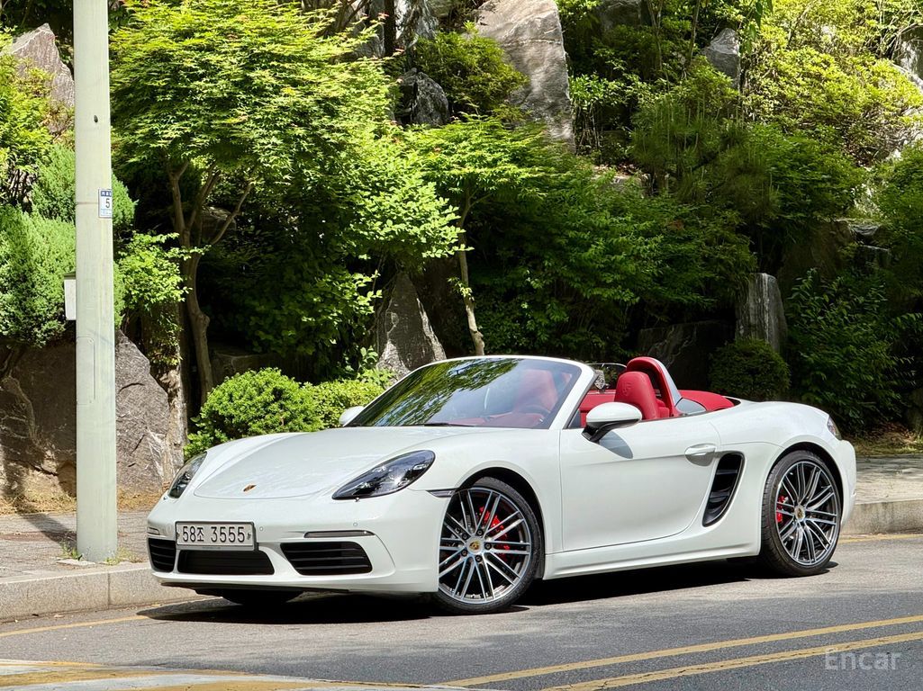 Porsche 718