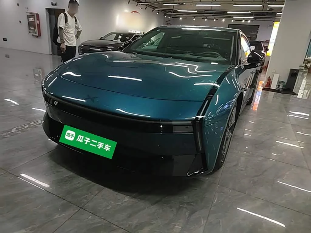 Xpeng P7