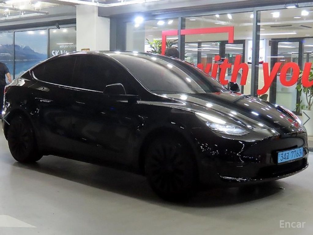 Tesla Model Y