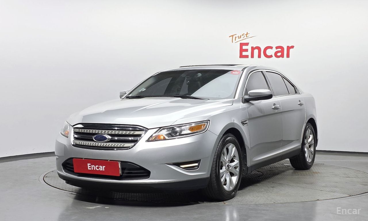 Ford Taurus