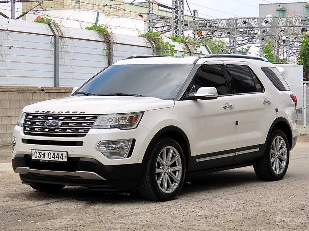 Ford Explorer