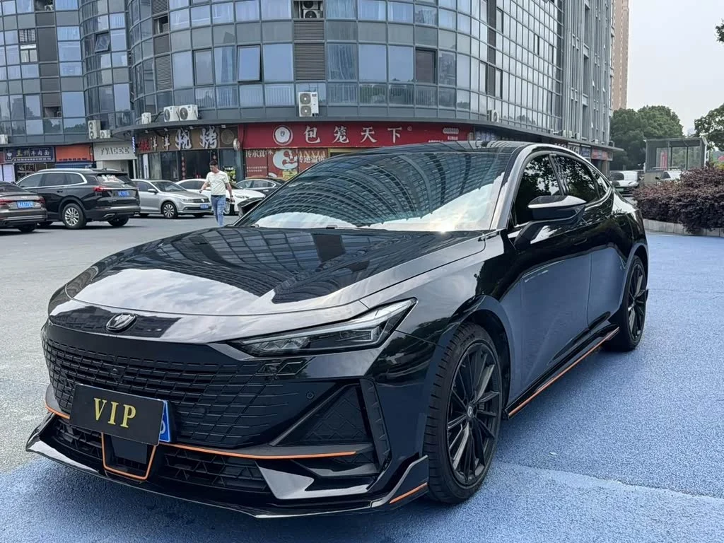 Changan UNI-V