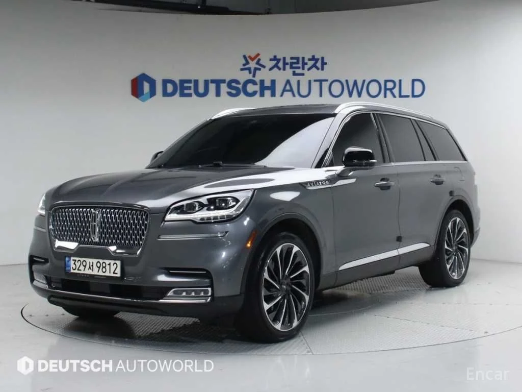 Lincoln Aviator