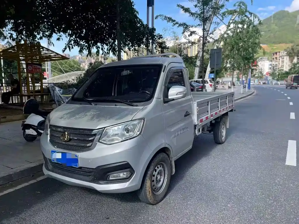 Changan T3