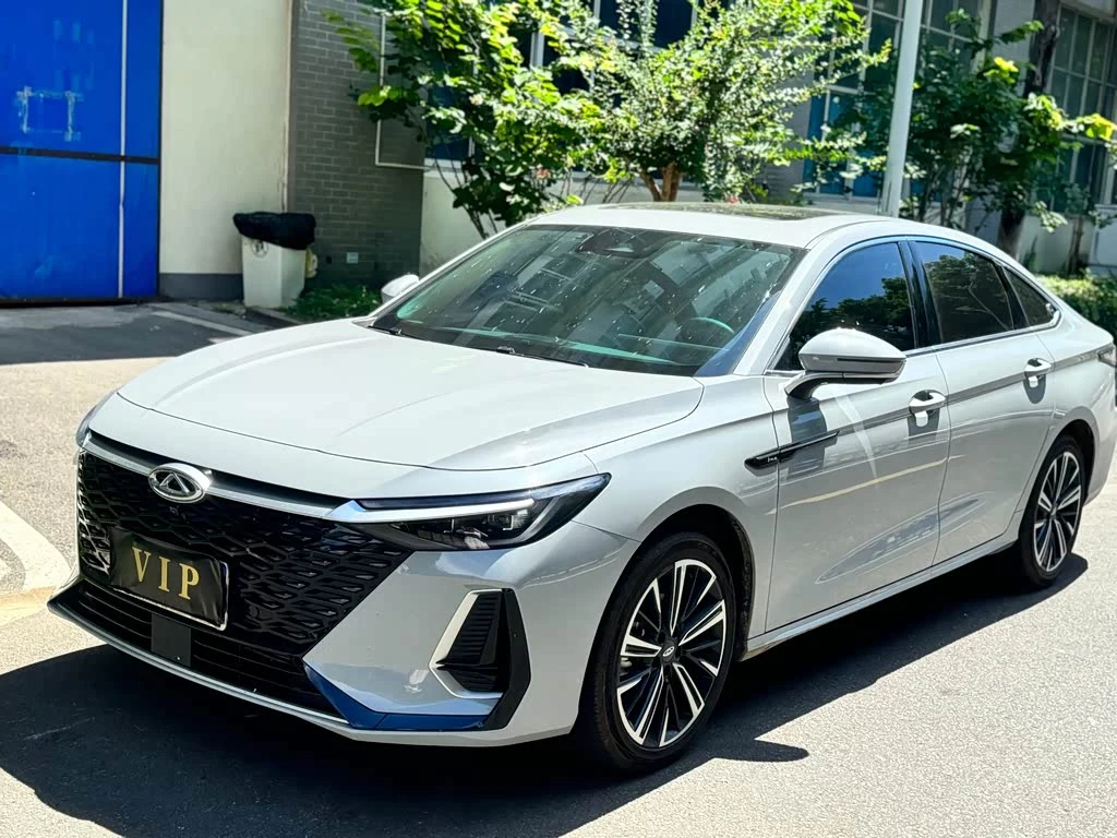 Chery Arrizo 8