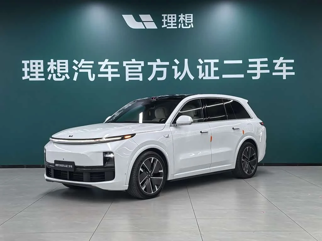 Li Auto L8