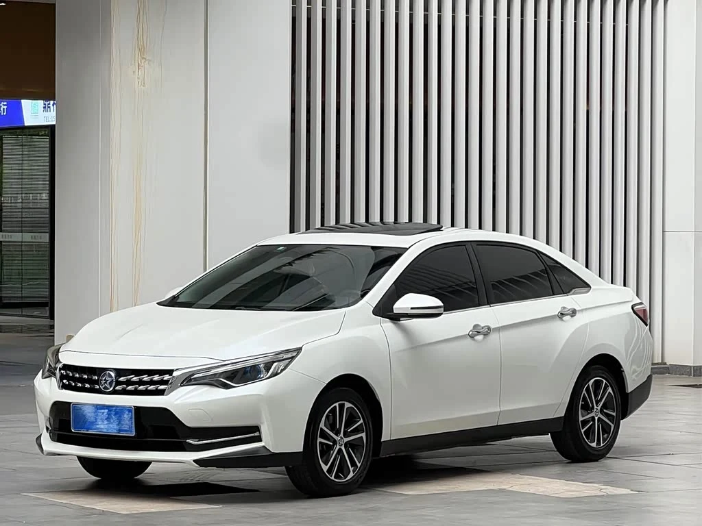 Venucia D60