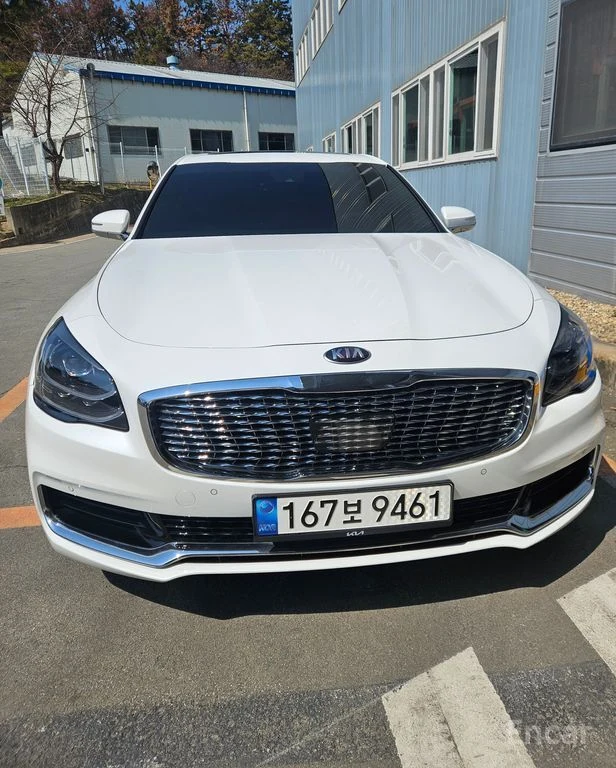 Kia K9