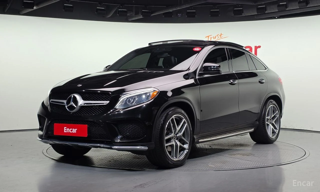 Mercedes-Benz GLE-Class W166