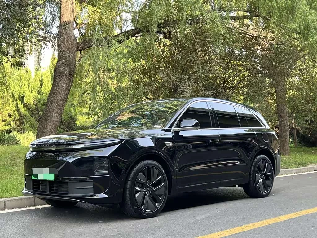 Li Auto L6