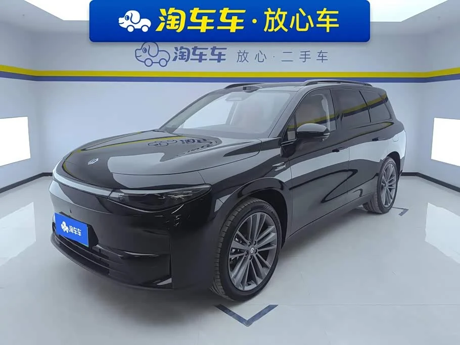Leapmotor C16
