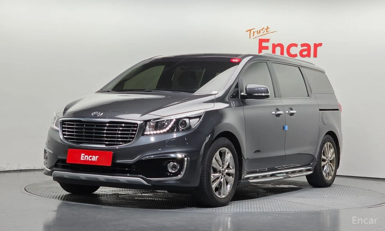 Kia Carnival