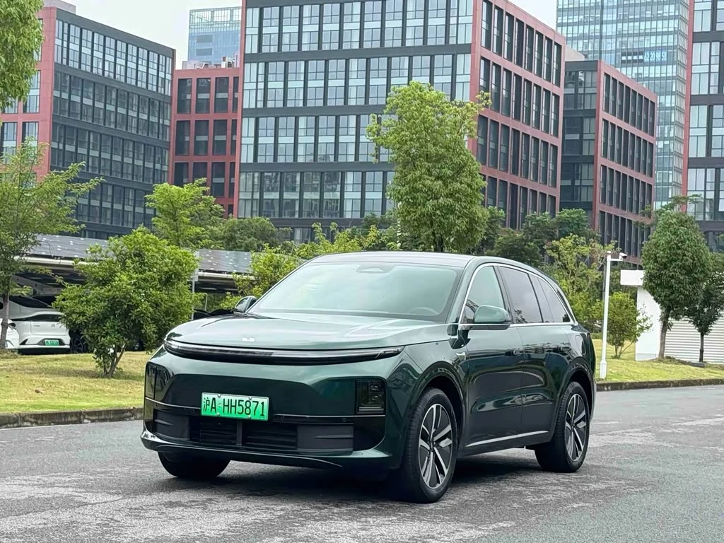 Li Auto L6