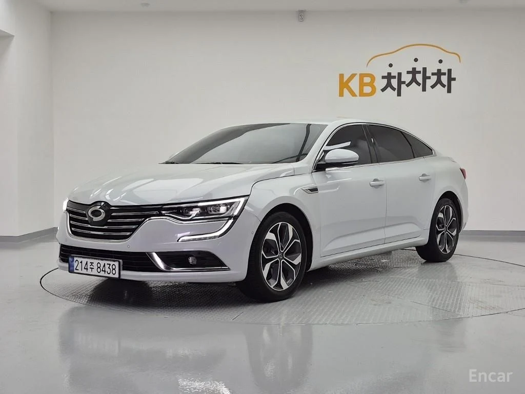Renault SM6