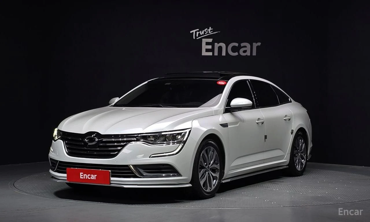 Renault SM6