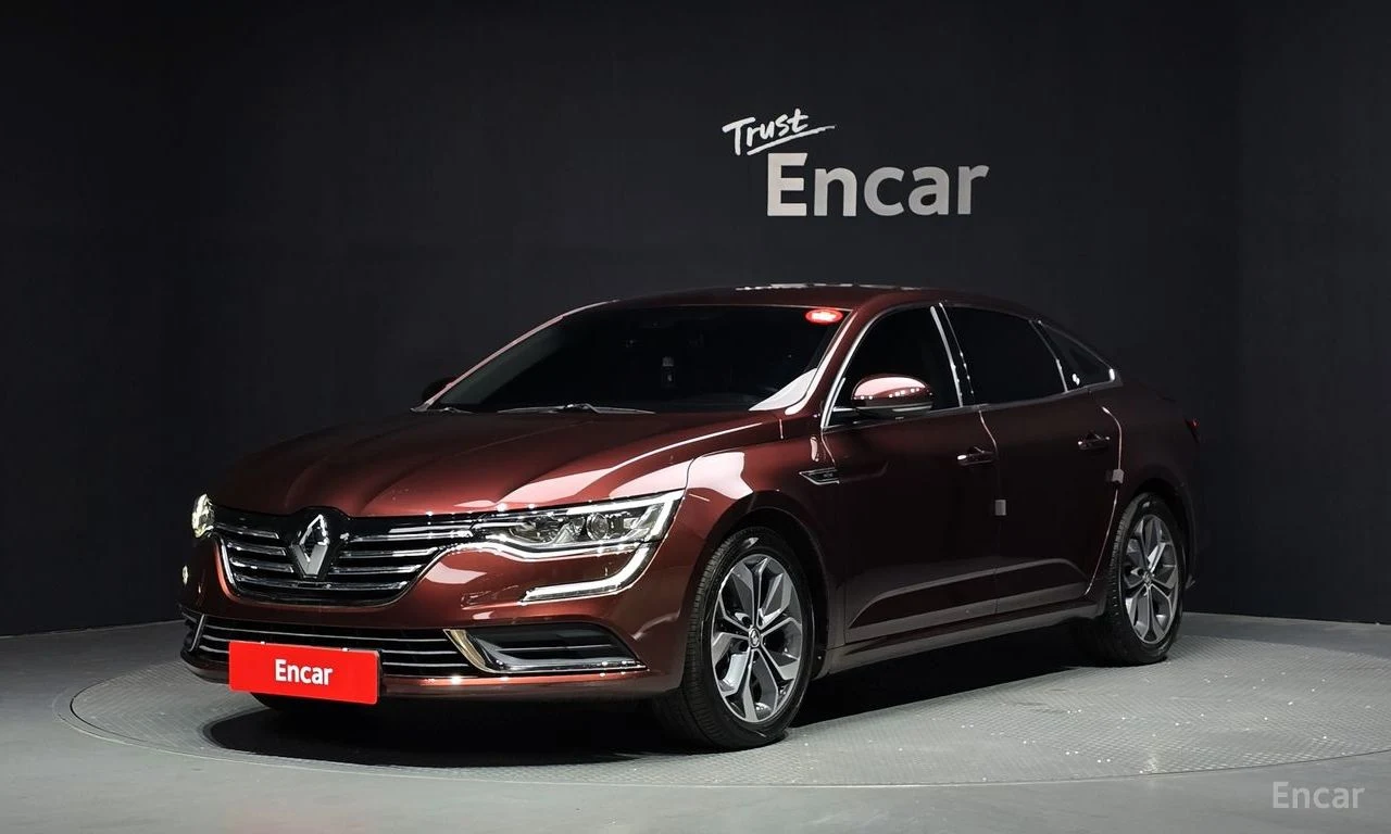 Renault SM6