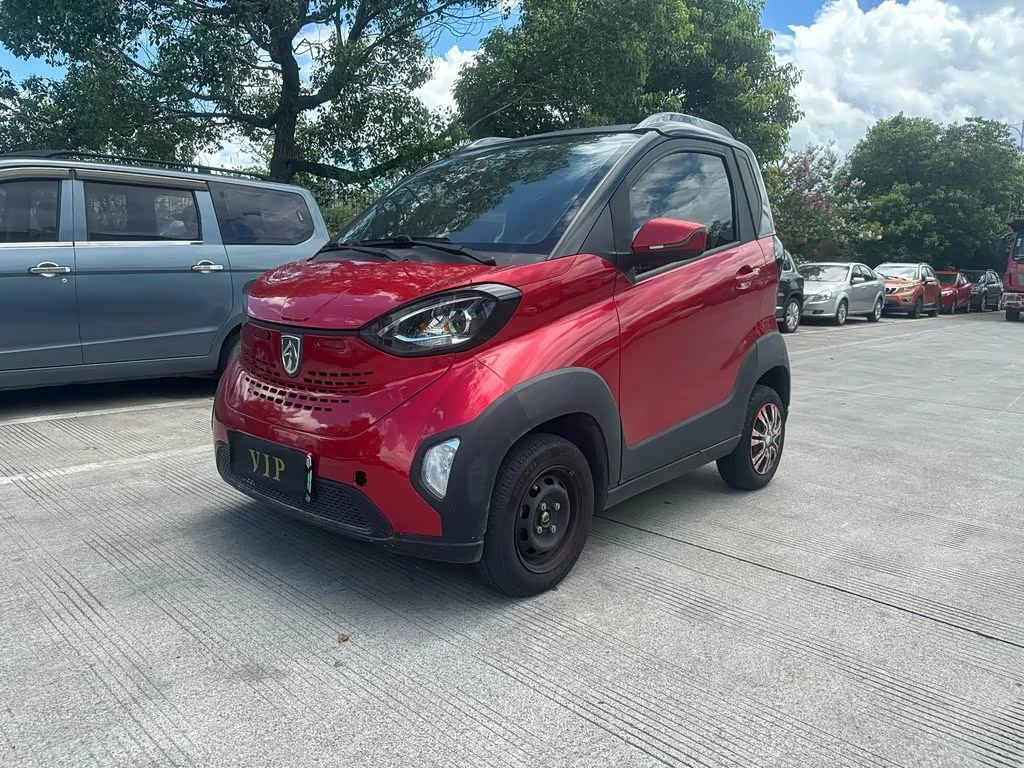 Baojun E100