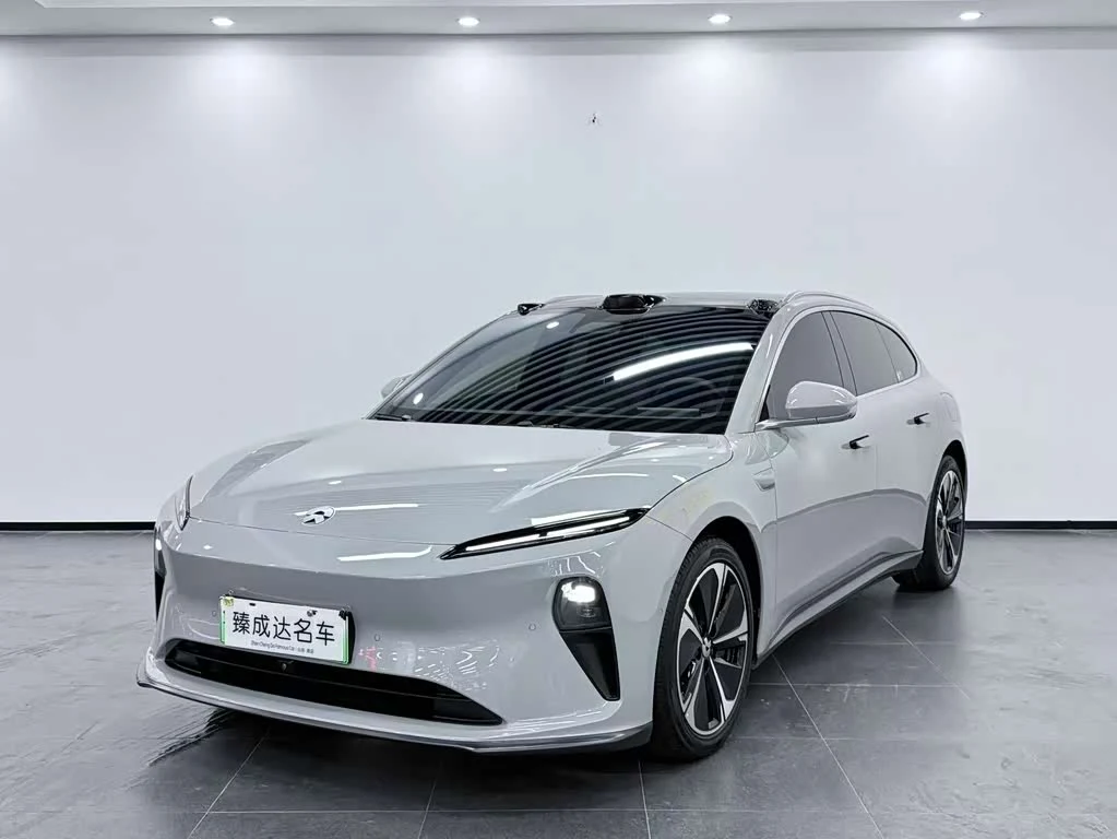 NIO ET5T