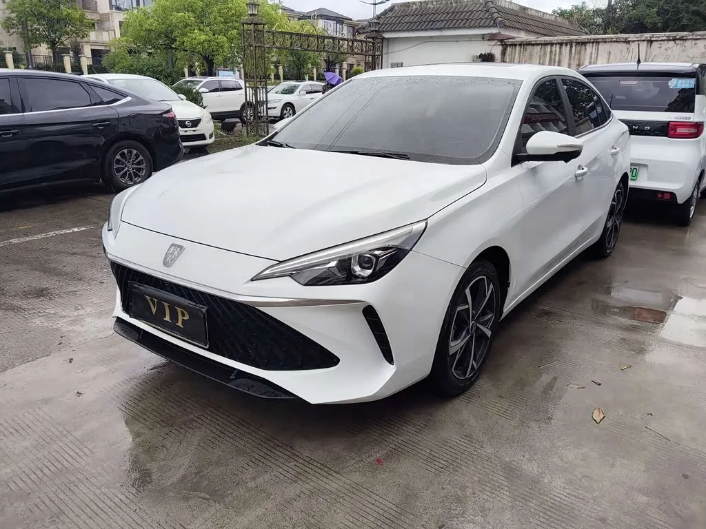 Roewe i5
