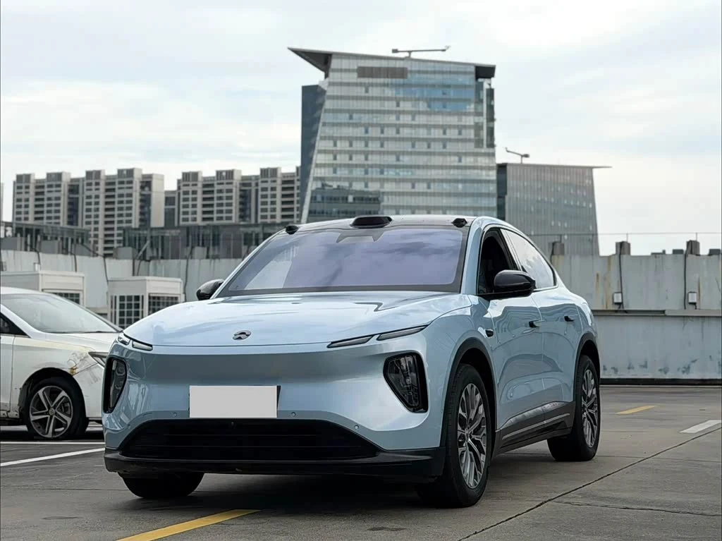 NIO EC6